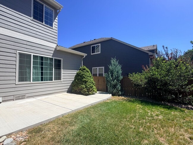 Building Photo - Beautiful, Spacious Home in Highlands Ranch