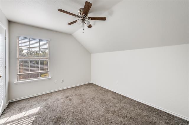 Building Photo - 325 Queens Ct S