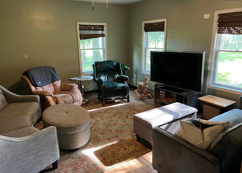 living room - 15791 N 2700 East Rd