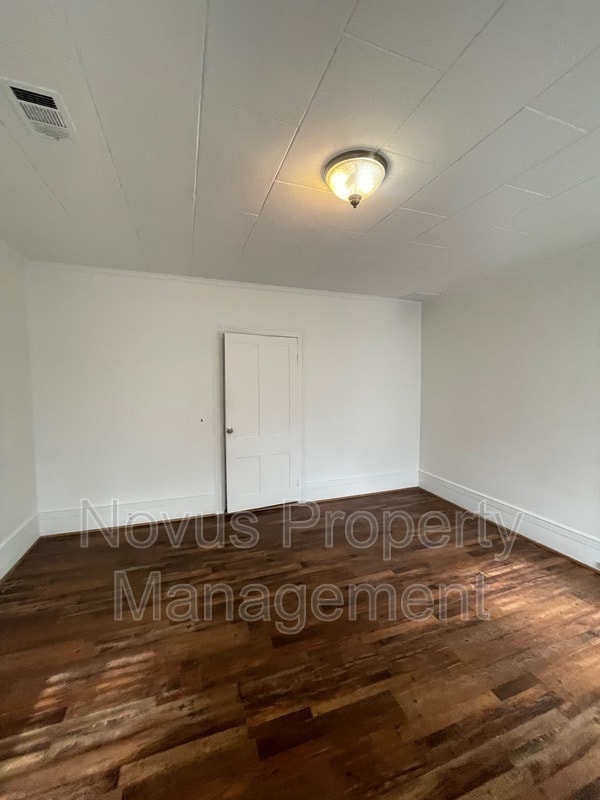 Building Photo - 506 Tanner St