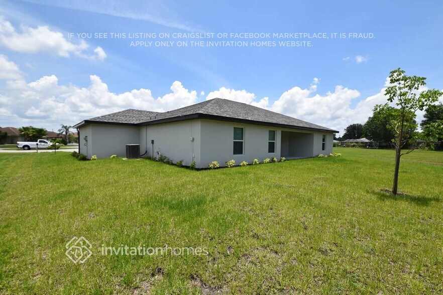 Building Photo - 26187 Barcelos Ct