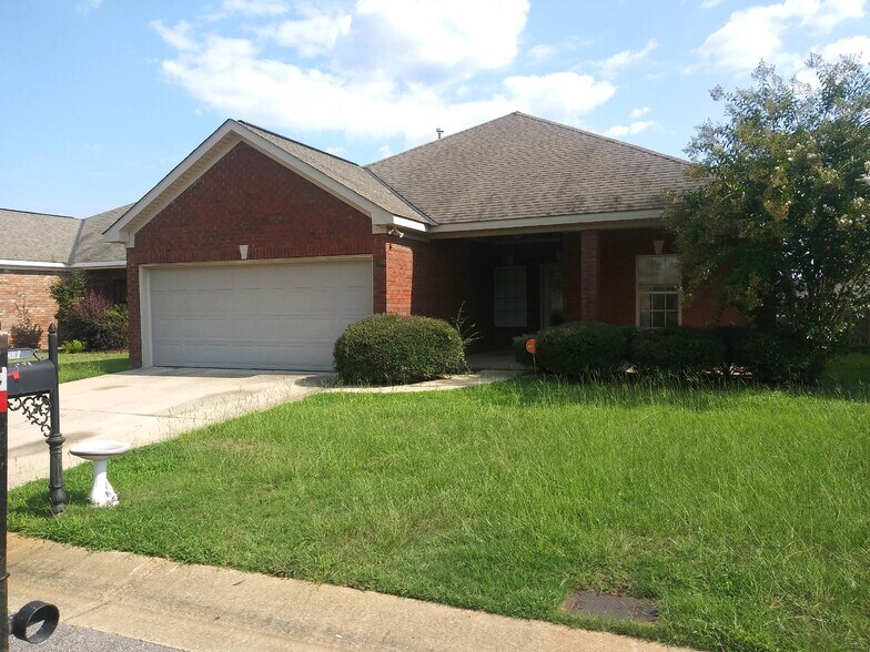 Building Photo - 331 Split Rail Dr