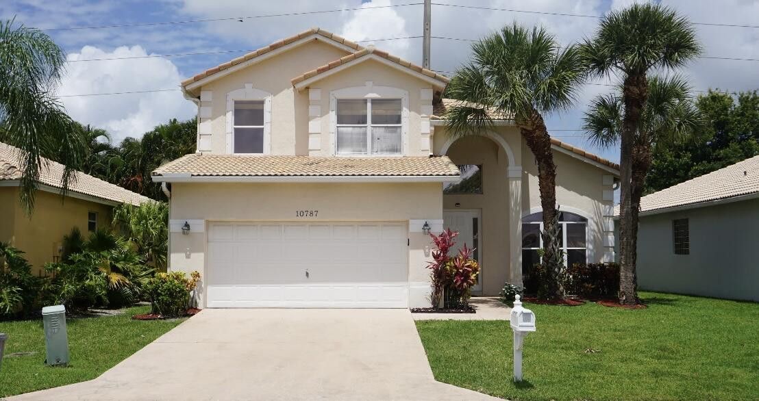 Building Photo - 10787 Fillmore Dr