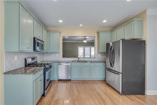 Building Photo - 1387 Village Creek Cir