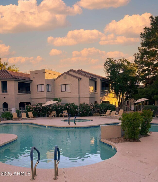 Building Photo - 9455 E Raintree Dr