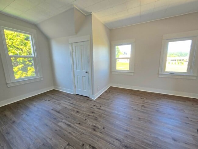 Building Photo - Aberdeen - updated 3 bedroom, 1.5 bath home for RENT!