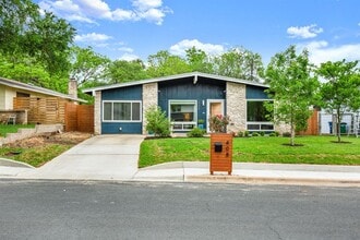 Building Photo - 408 Ramble Ln