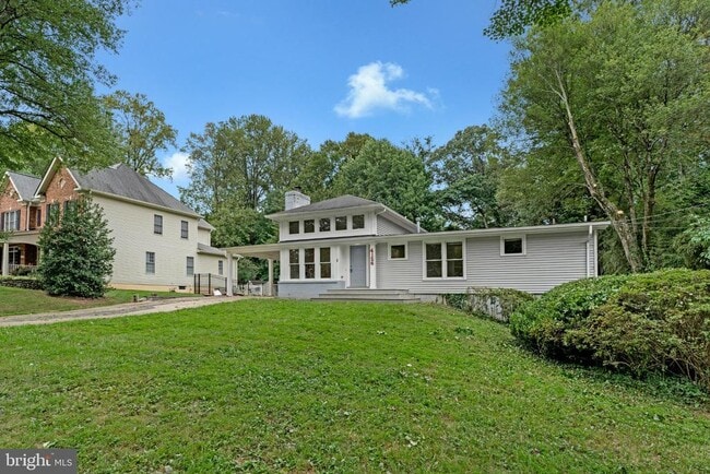 Building Photo - 4126 Maple Ave