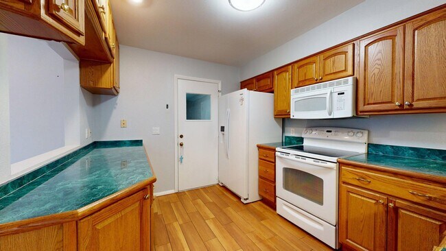 Building Photo - 3424 51st Ave Cir W