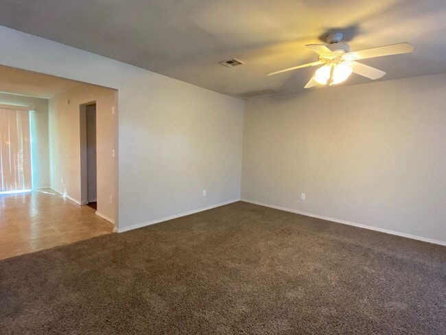 Building Photo - Coming Soon: 3 Bedroom in Catoosa!!! Pet Friendly