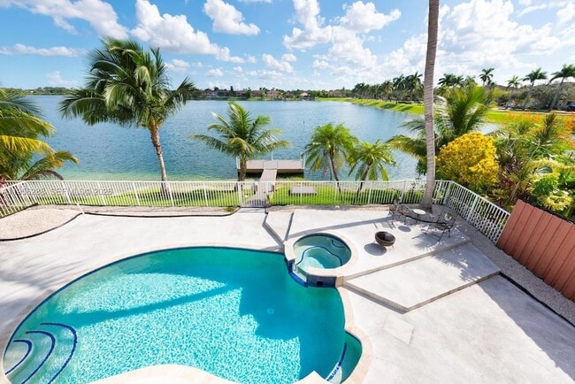 Building Photo - 13116 SW 136th Terrace