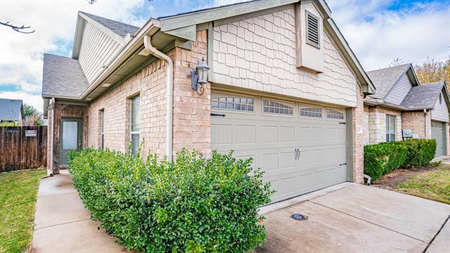 Building Photo - 2231 Cobblestone Ct