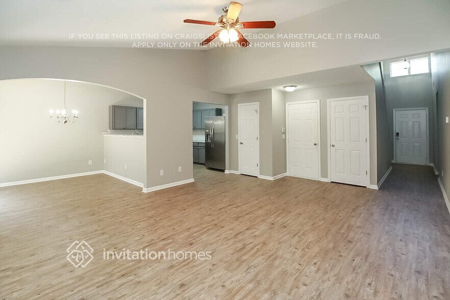 Building Photo - 6778 Merrywood Dr