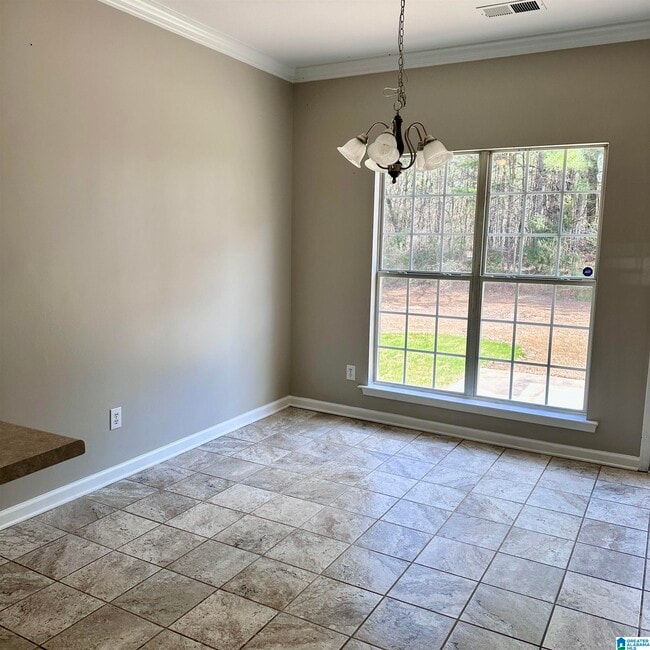 Building Photo - 384 Savannah Cir