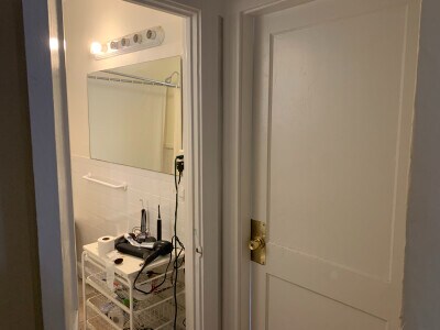 Building Photo - 5 Barrows St