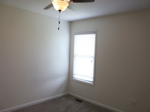 Building Photo - 2021 Belmont Dr