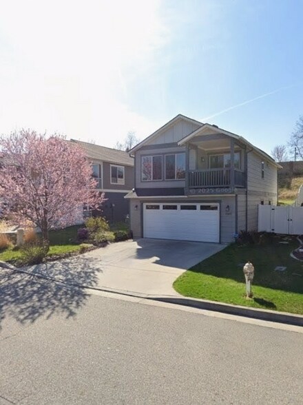 Building Photo - 11822 E Rivercrest Dr