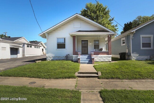 Building Photo - 217 W Fairmont Ave