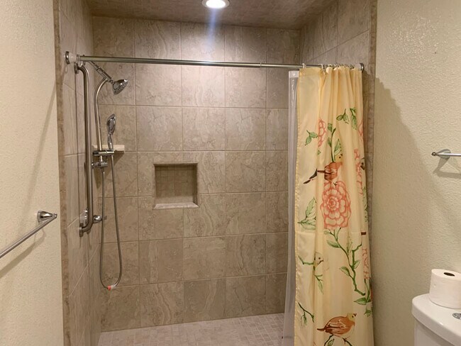 Building Photo - 4631 Lobo Trail