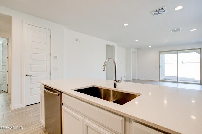 Building Photo - 17032 W El Caminito Dr