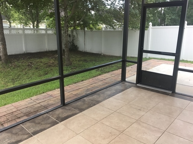 Building Photo - 90 Summer Hill Way