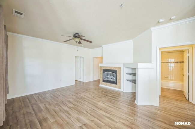 Building Photo - Charming 2BR Townhome in Broomfield