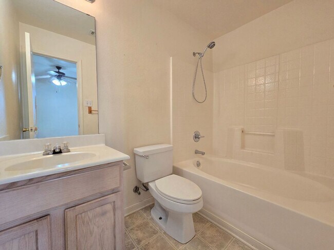 Building Photo - 2309 Terrace Dr