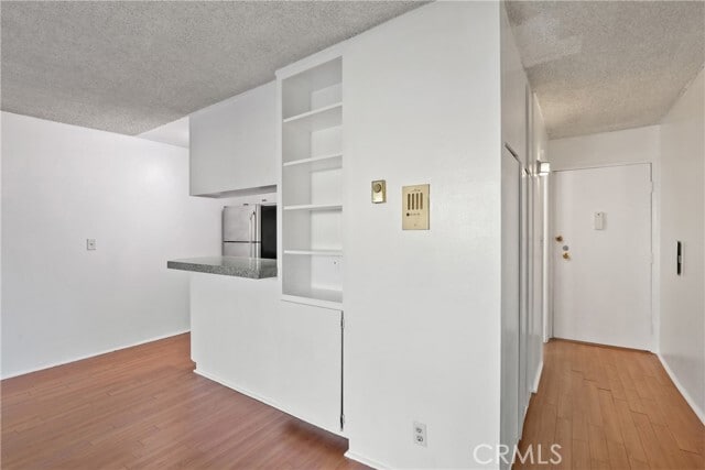 Building Photo - 5585 E Pacific Coast Hwy