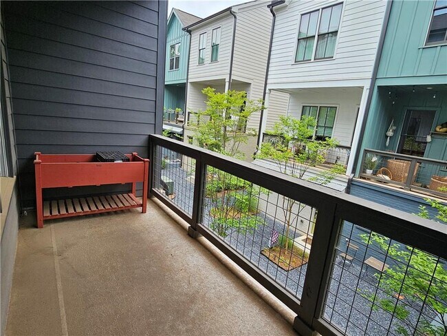 Building Photo - 732 Perch Pl