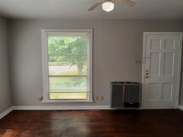 Building Photo - 2909 W Clarendon Dr