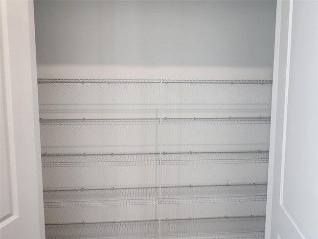 Building Photo - 633 Stickley Oak Way