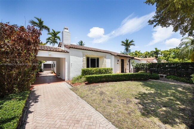 Primary Photo - 451 SW 25th Rd