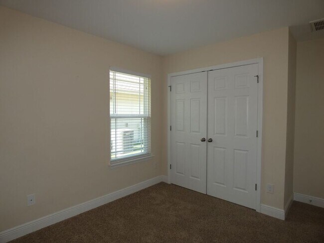 Building Photo - 5061 Carley Ct