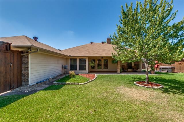Building Photo - 2514 Golden Oaks Dr