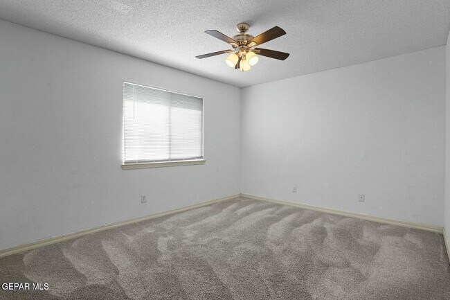 Building Photo - 7037 Luz De Espejo Dr