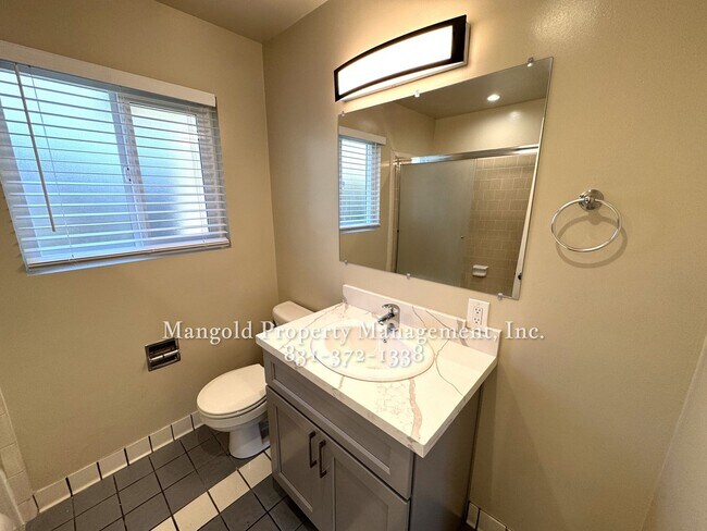 Building Photo - Updated 2 Bed 1 Bath Home on a Spacious Corner Lot with Large Yard Located in Monterey