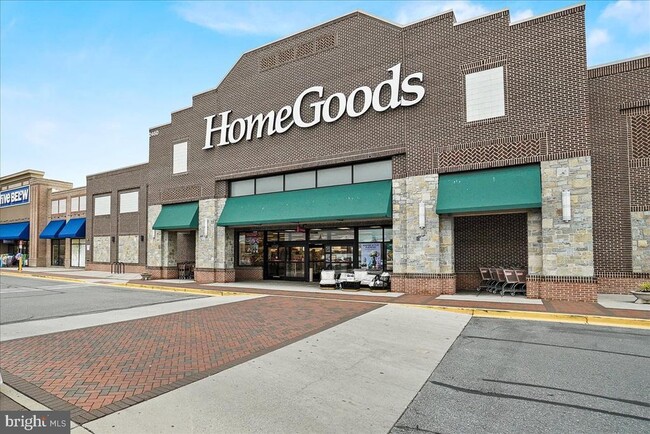 Building Photo - 1811b Wheyfield Dr