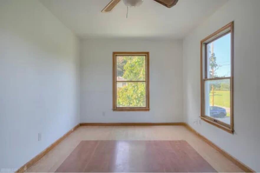 Bedroom #6 views of the farm upper level - 5163 Whitethorne Rd