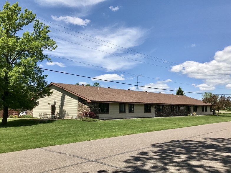 Building Photo - 313 3rd St