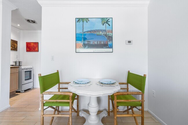 Building Photo - 3563 Longmeadow