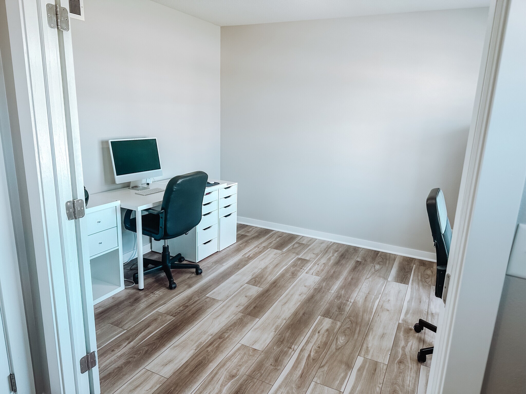 Office - 4703 NE Hayes Dr