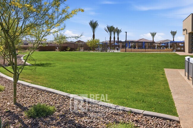 Building Photo - 24937 N 167th Dr