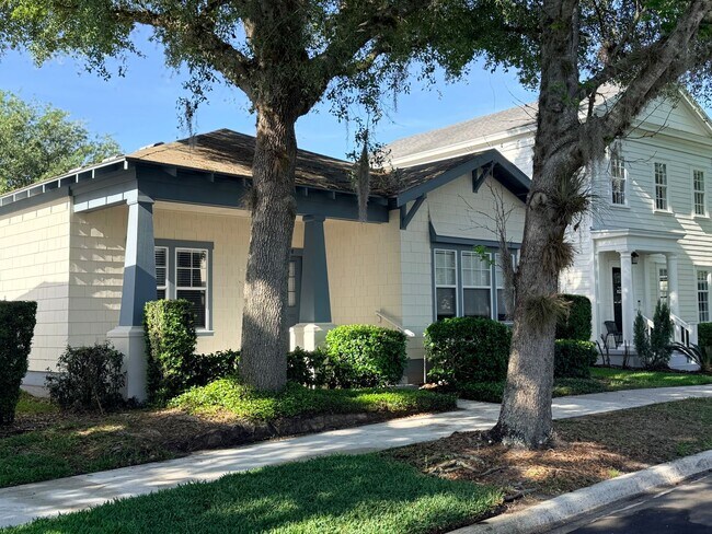 Building Photo - 1110 Oak Pond Dr