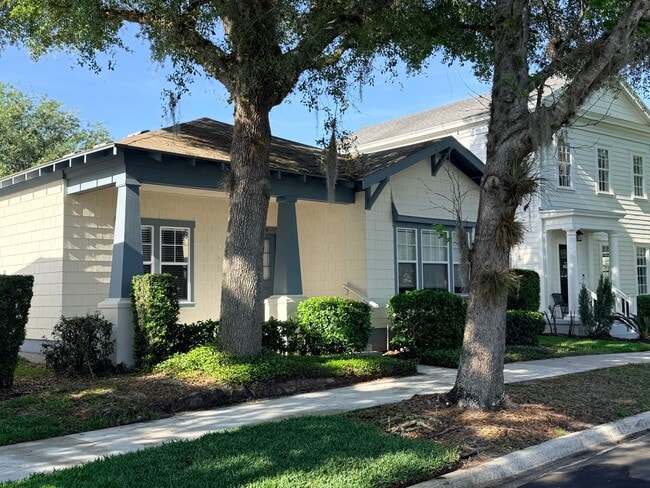 Building Photo - 1110 Oakpond, Celebration, FL 34747 4 bedroom/2 bath/2car garage