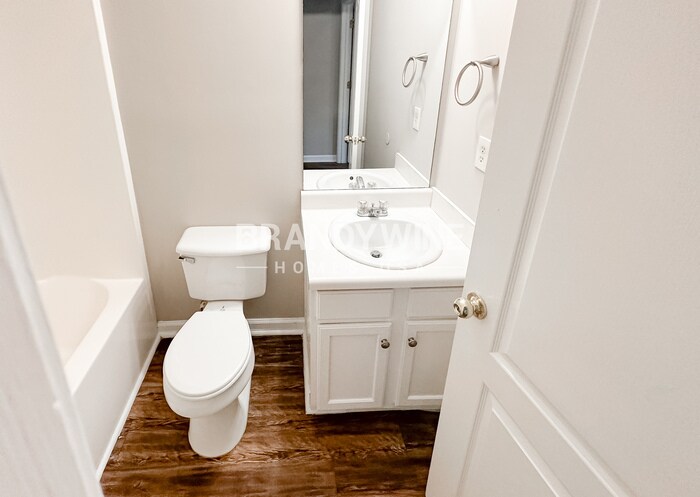 Building Photo - 6417 Harvester Cir