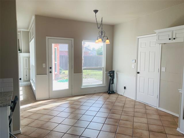 Building Photo - 1100 Timberline Ln