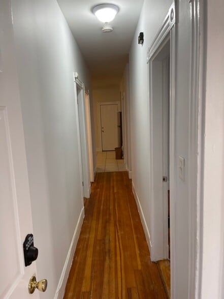 Building Photo - 30 Sudan St