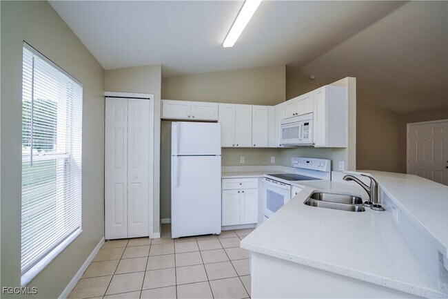 Building Photo - 2050 NW 7th Terrace