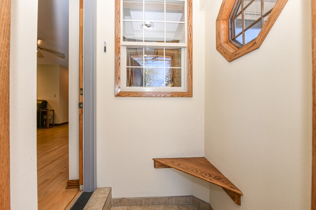 Building Photo - 7023 W Morgan Ave