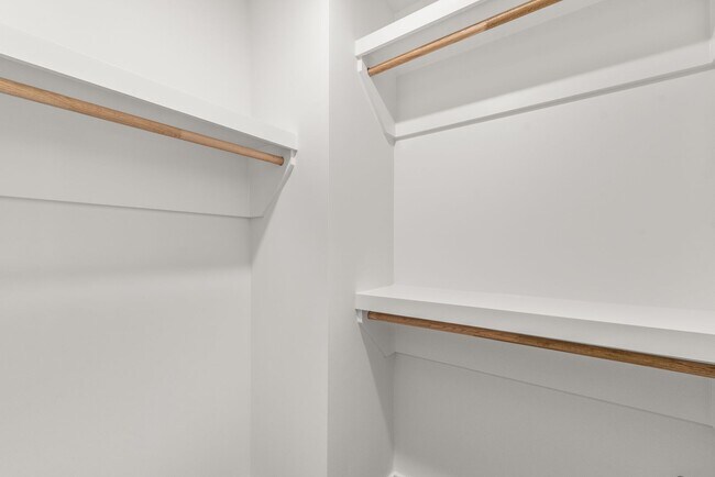 Building Photo - Bright & Modern New Construction Townhome